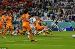 包含又见绝平！波尔图与曼联鏖战至终场，谷爱凌读秒救主的词条