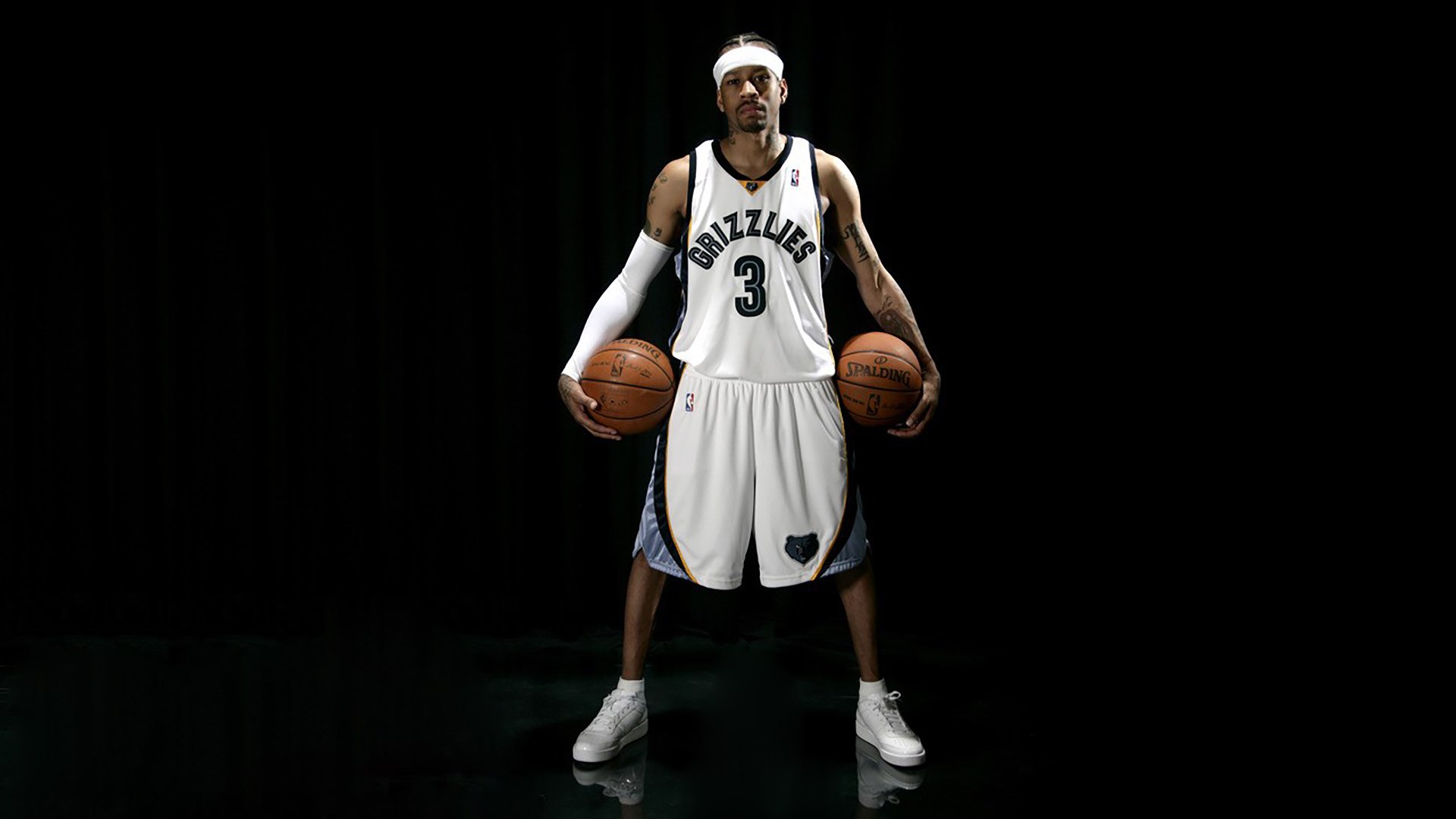 穆古鲁扎在掘金比赛中比赛局势复杂，夺冠引发热议！全场沸腾不已